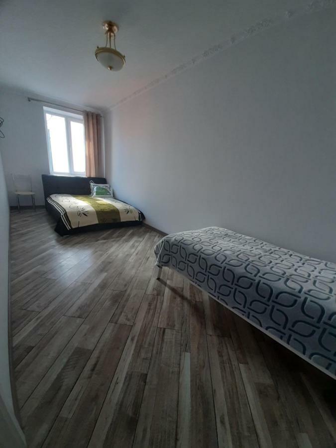 Apartment In Serbska 利沃夫 外观 照片
