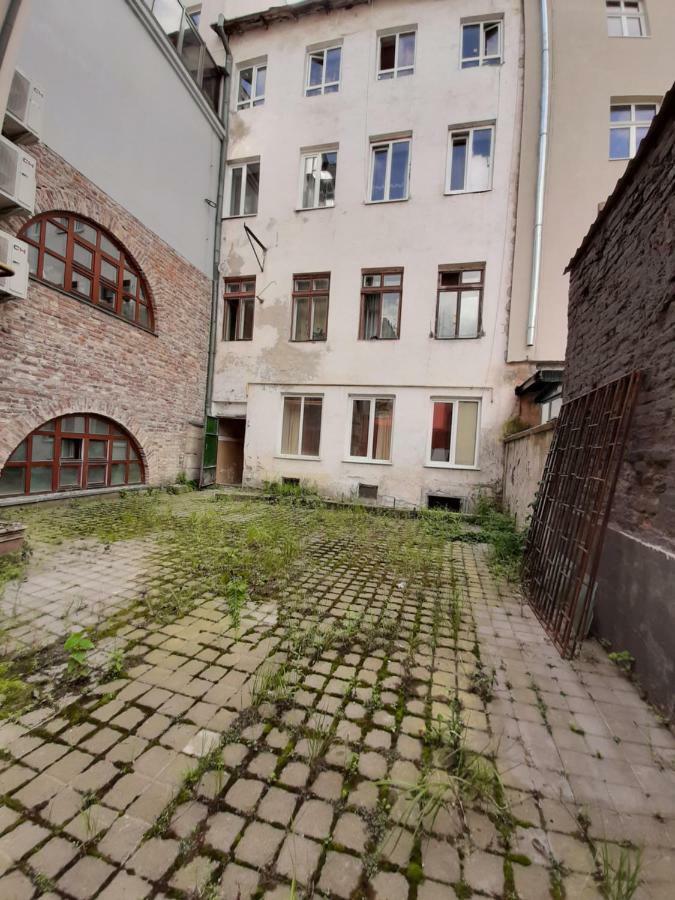 Apartment In Serbska 利沃夫 外观 照片