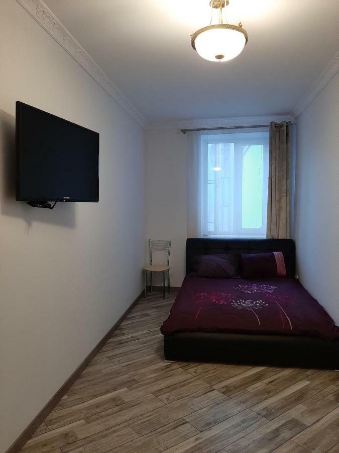 Apartment In Serbska 利沃夫 外观 照片