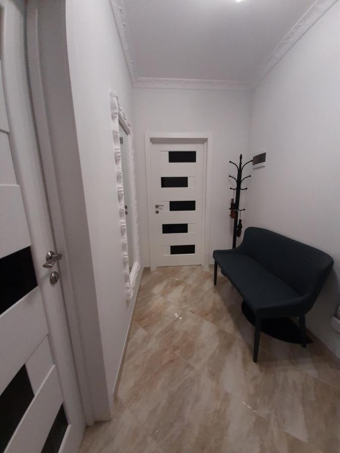 Apartment In Serbska 利沃夫 外观 照片